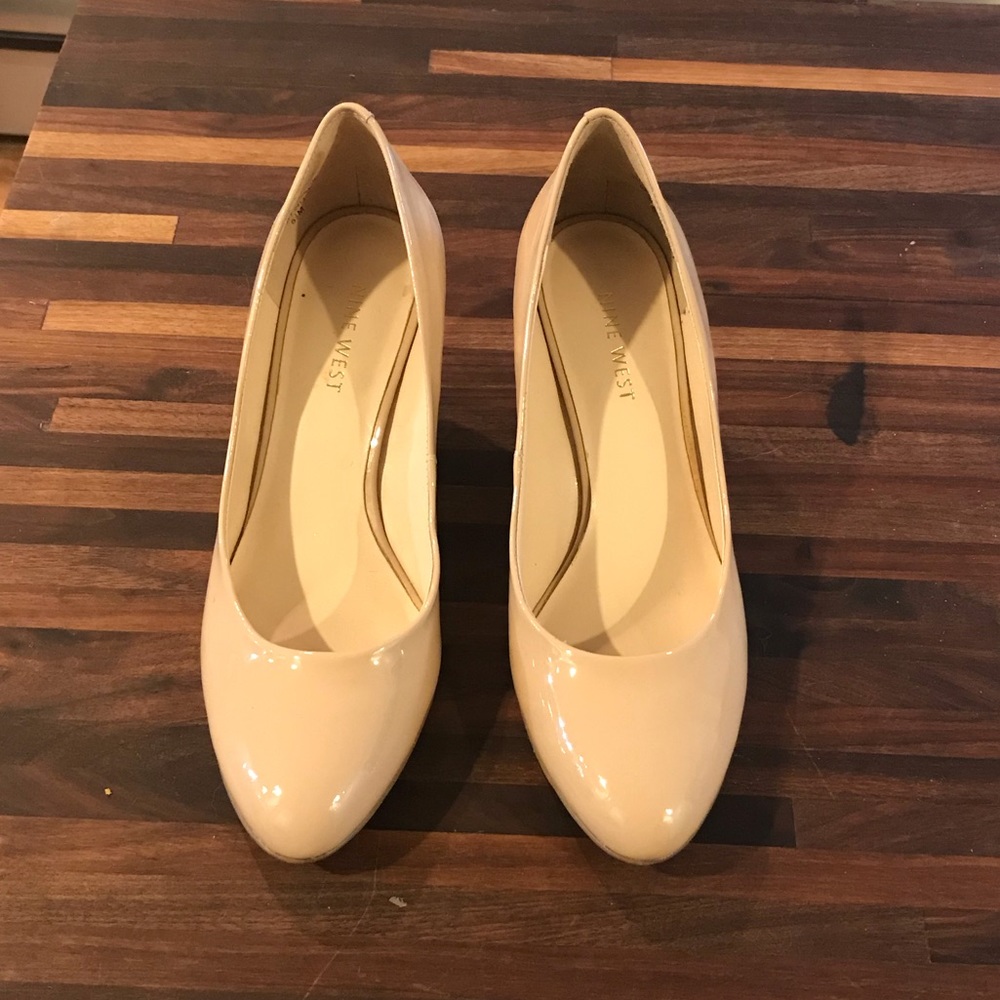 None West wedges